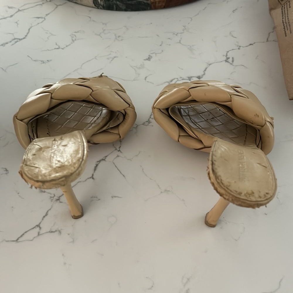Bottega venetta nude heels - Picture 3 of 4